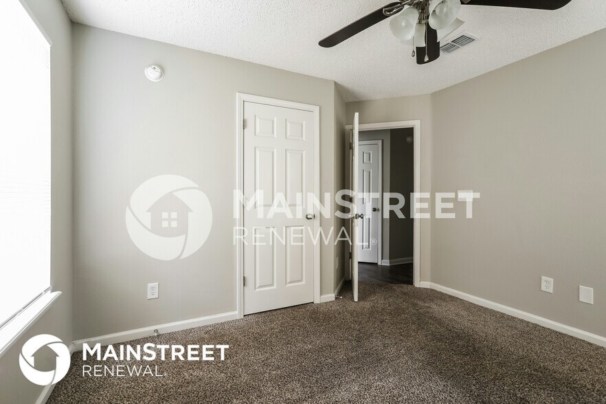 Building Photo - 6325 Delacy Rd