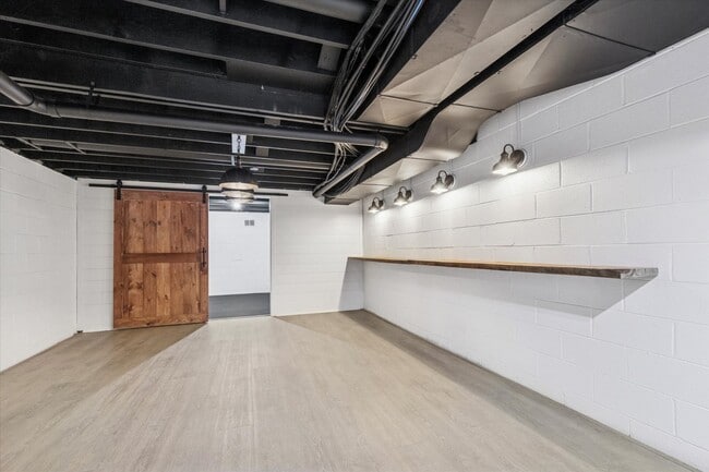 Building Photo - Stunning Renovated 5-Bedroom Exton Home – 6-Month Lease, Gourmet Kitchen & Walkout Basement