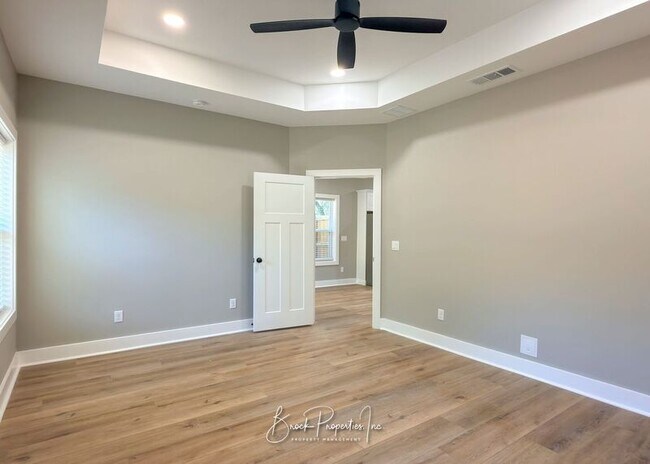 Building Photo - 8397 Kipling St