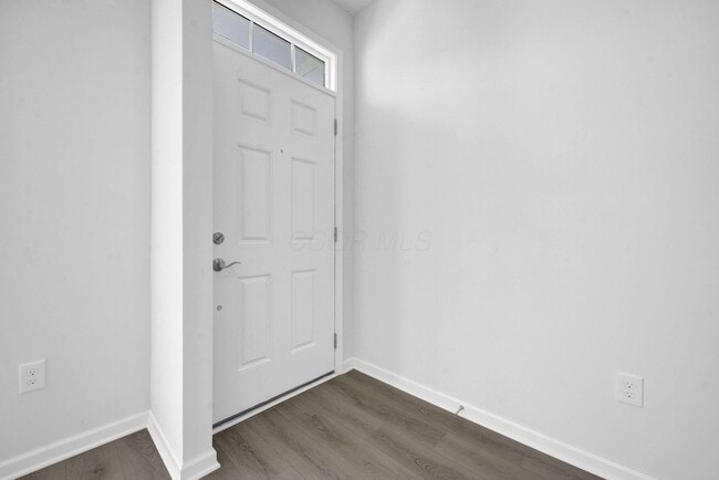 Building Photo - 4186 McCune Ave