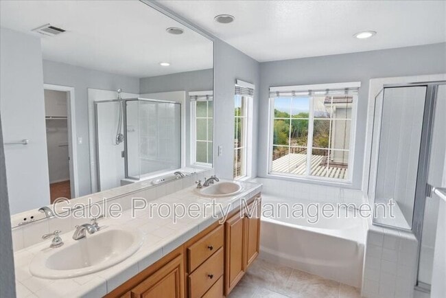 Building Photo - 23206 Brooke Ln