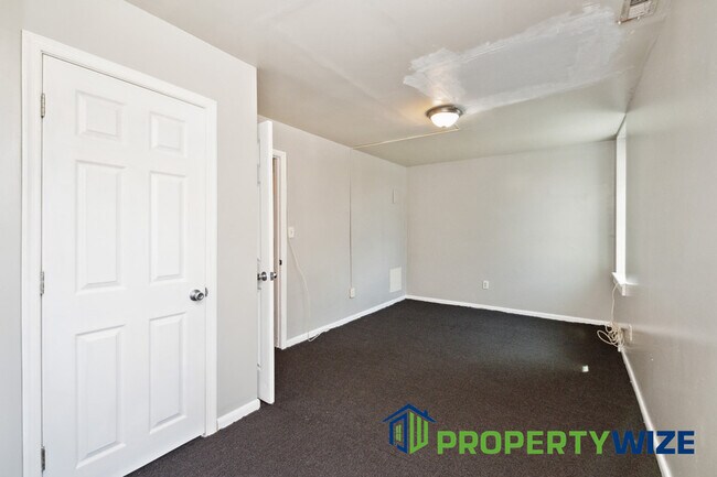 Building Photo - 1618 Druid Hill Ave