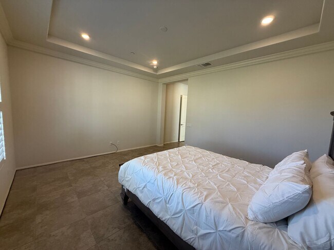 Building Photo - Dell Webb Home at Sun City ,3 Bedrooms, 3 Bathrooms, On Golf Course
