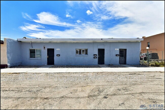 Building Photo - 1908 Olive Ave
