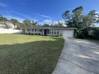 Building Photo - 5824 Yellow Pine Ct
