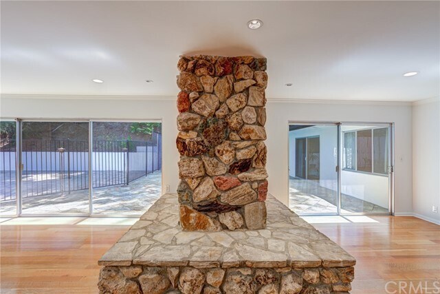 Building Photo - 2740 Hutton Dr