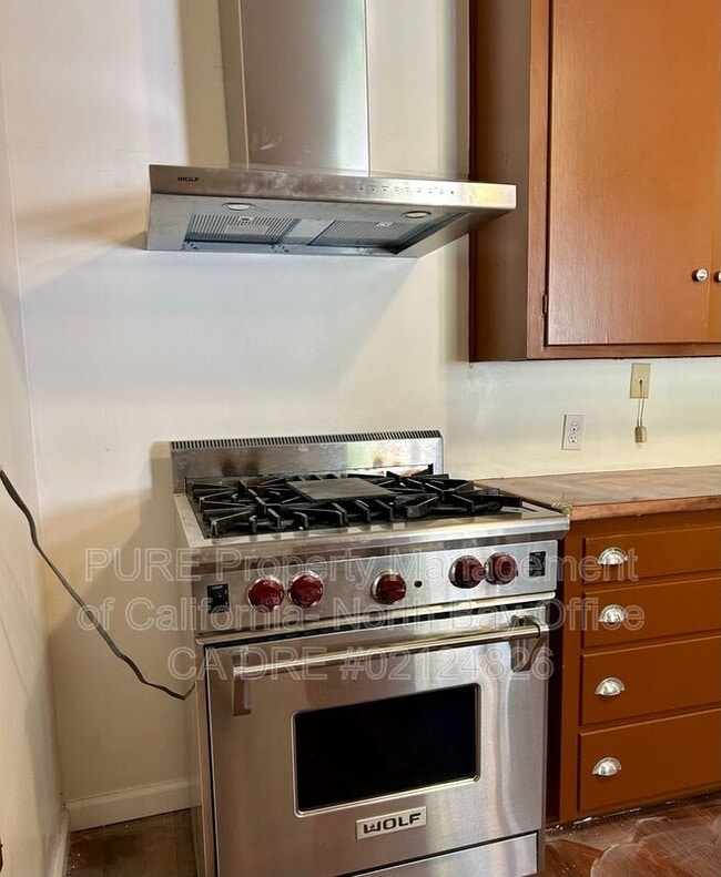 Building Photo - 1536 Madrona Ave