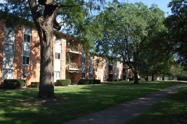 Building Photo - Colony West Apartments