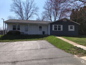 Building Photo - N Yoho - lease only