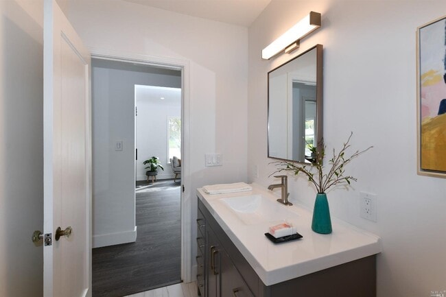 Building Photo - 1509 Banks Ave