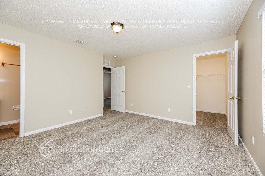 Building Photo - 1237 Homard Pl