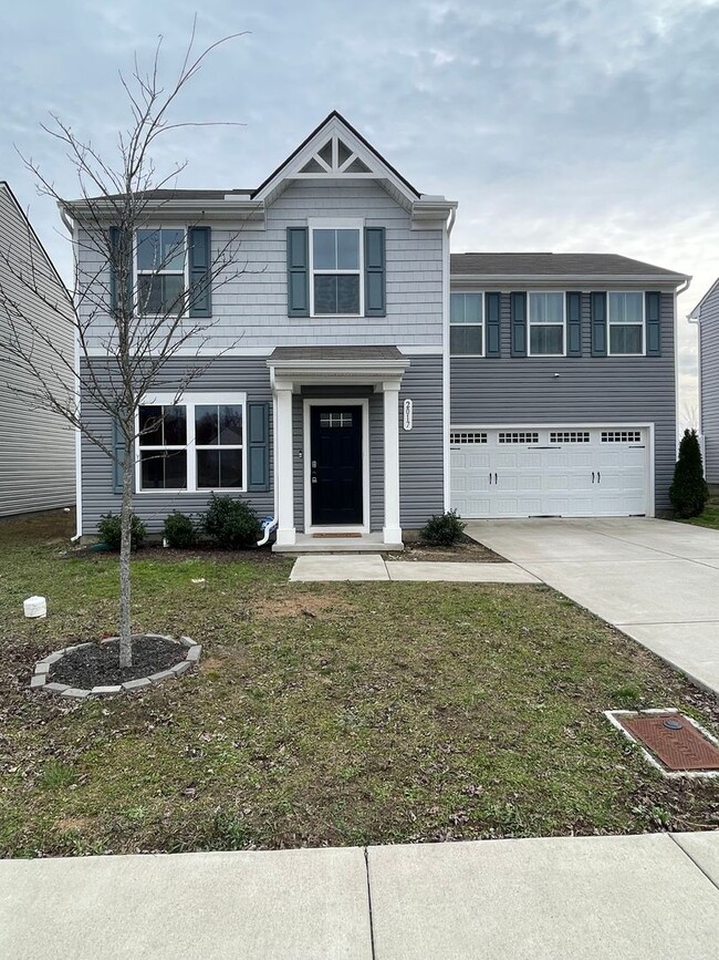 Building Photo - 2017 Westchester Dr