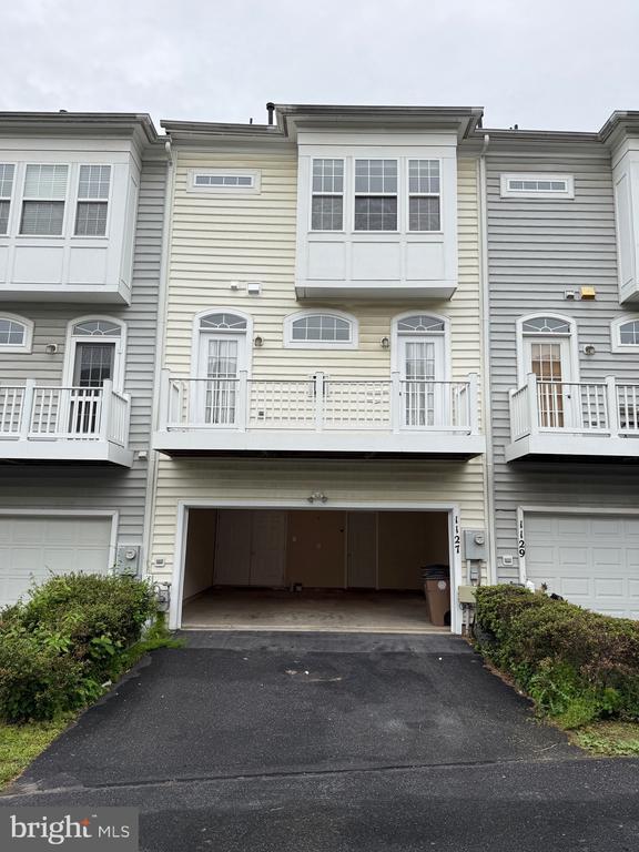 Building Photo - 1127 Gaither Rd