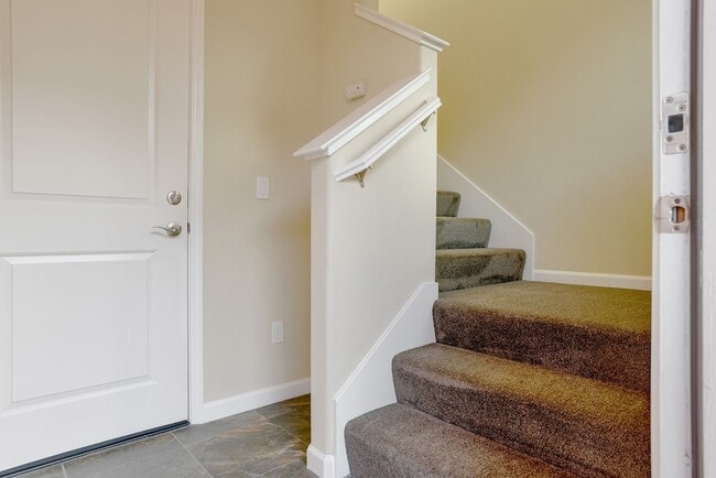 Building Photo - 631 True Wind Way