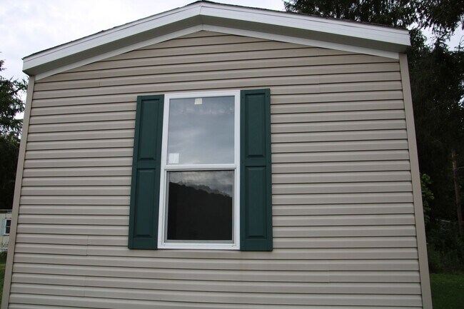 Building Photo - Marybelle Estates MHC