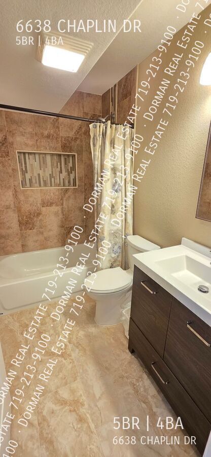 Building Photo - 6638 Chaplin Dr