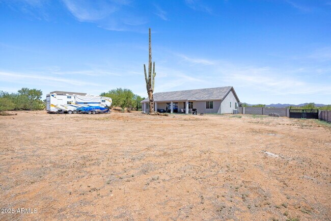 Building Photo - 15907 E Desert Vista Trail