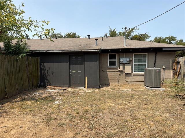 Building Photo - 2505 Normont Cir