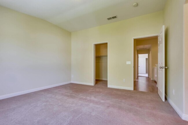 Building Photo - 1201 Trapani Cove