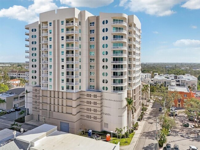 Building Photo - 1771 Ringling Blvd
