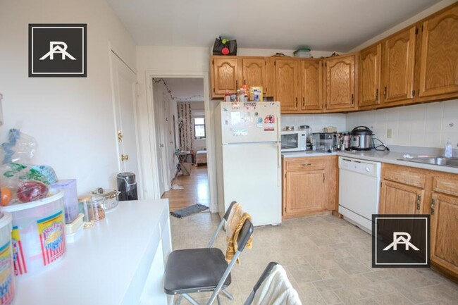 Building Photo - 2 bedroom in Brookline MA 02134