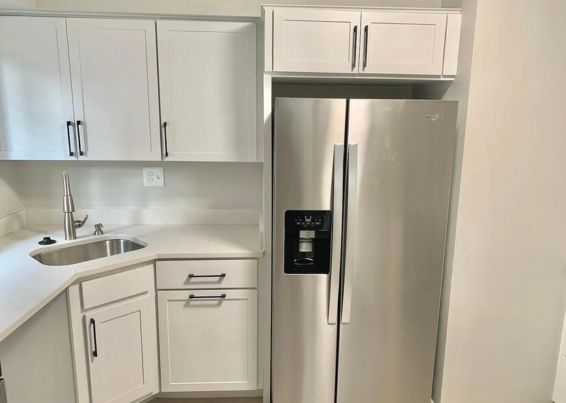 Kitchen - 2615 13th Rd S