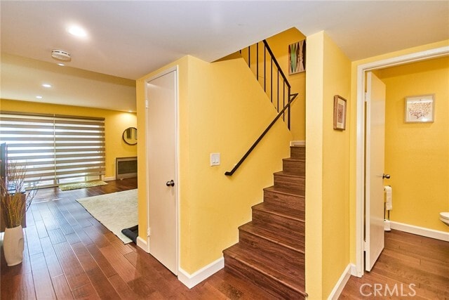 Building Photo - 531 Juniper Way
