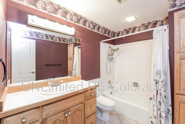 Building Photo - 5989 Eldridge Ct