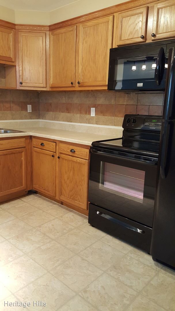 Building Photo - 600 Canal St