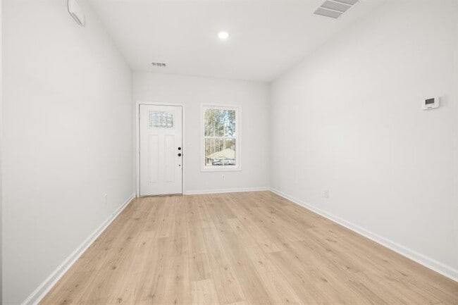 Building Photo - 4410 Ross Estates Ct SW