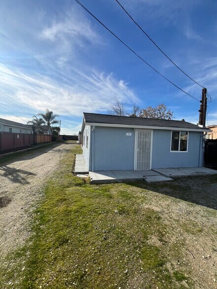 Building Photo - 370 Bridgevale Rd