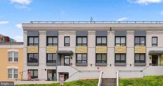Primary Photo - 2422 17th St NW