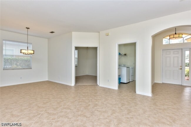 Building Photo - 15754 Cutters Ct