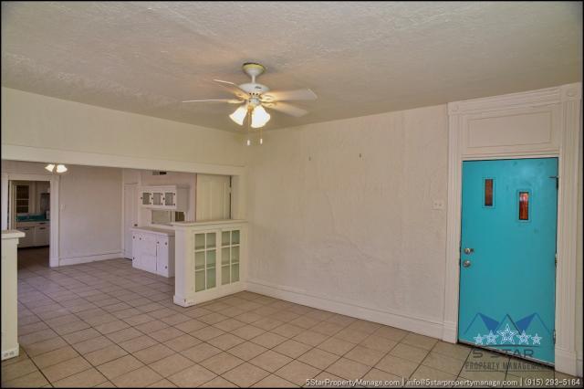 Building Photo - 3 bedroom in El Paso TX 79902