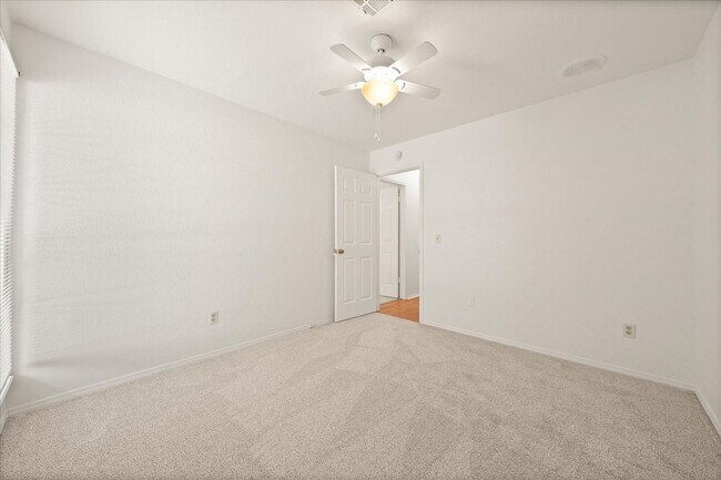 Building Photo - 1116 Earl A Rodkey Dr