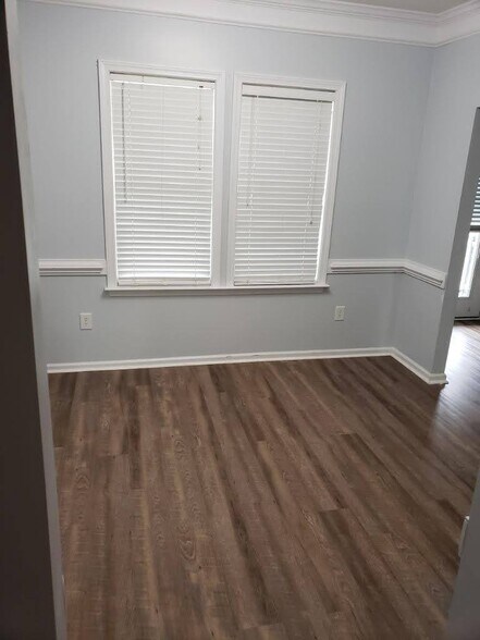 dining room - 4605 Landover Dale Dr