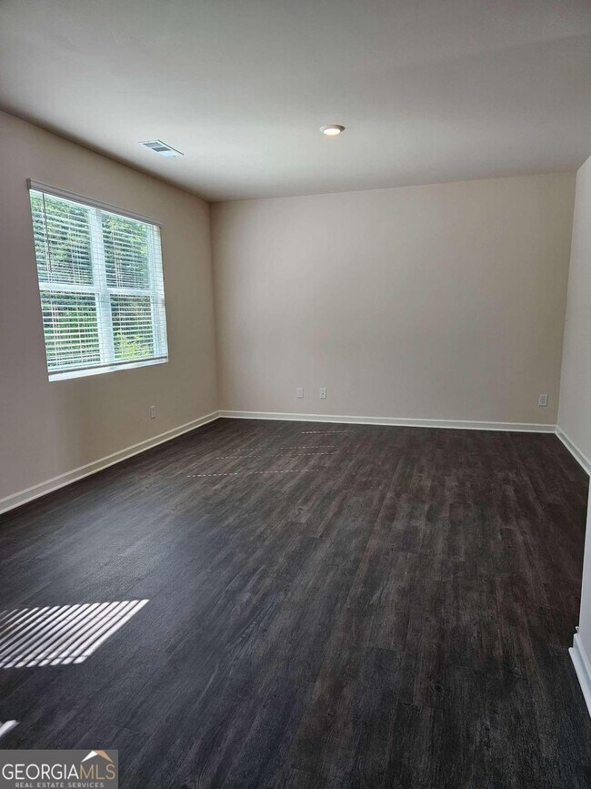 Building Photo - 45 Embry Blvd