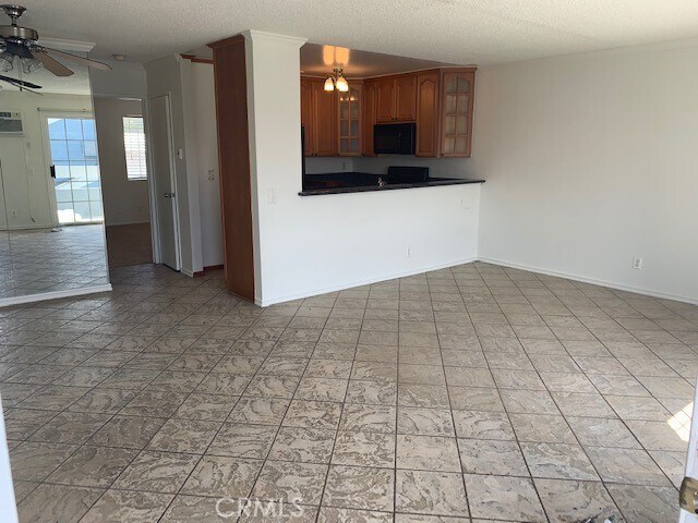 Building Photo - 20930 Parthenia St