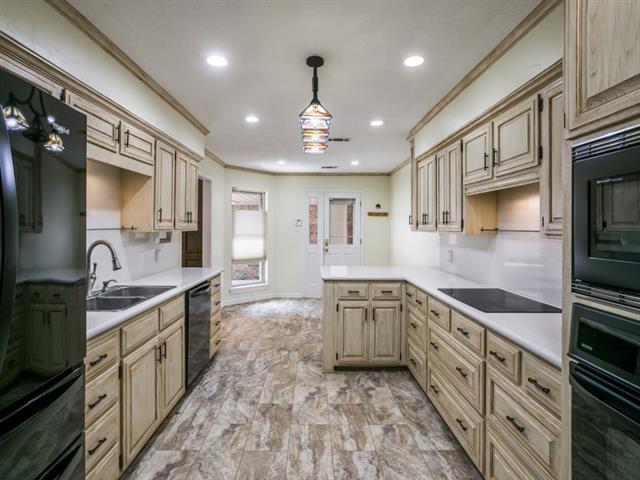 Building Photo - 5109 Ledgestone Dr