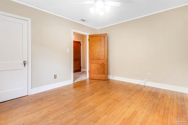 Building Photo - 1701 E Bobe St