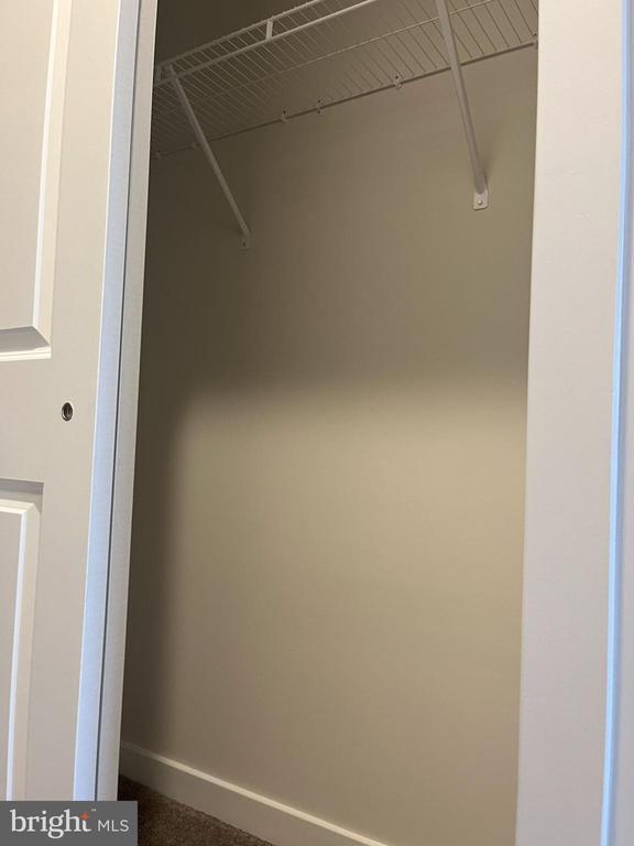 Building Photo - 777 Platinum Dr