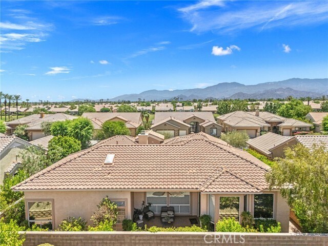 Building Photo - 78652 Alliance Way