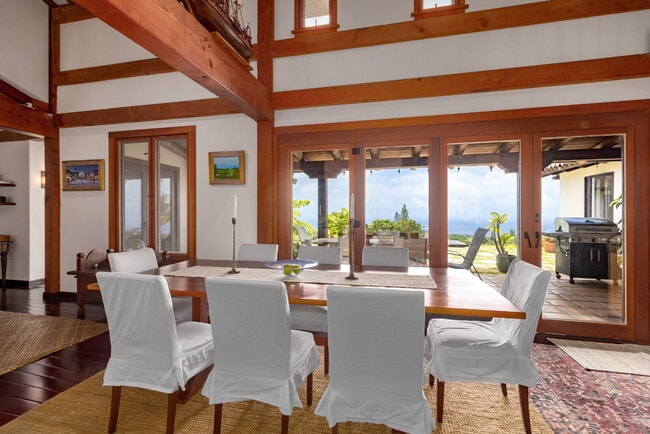 Building Photo - Furnished Spacious Hawaii Retreat with Sweeping Ocean Views