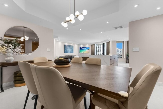 Building Photo - 20191 E Country Club Dr