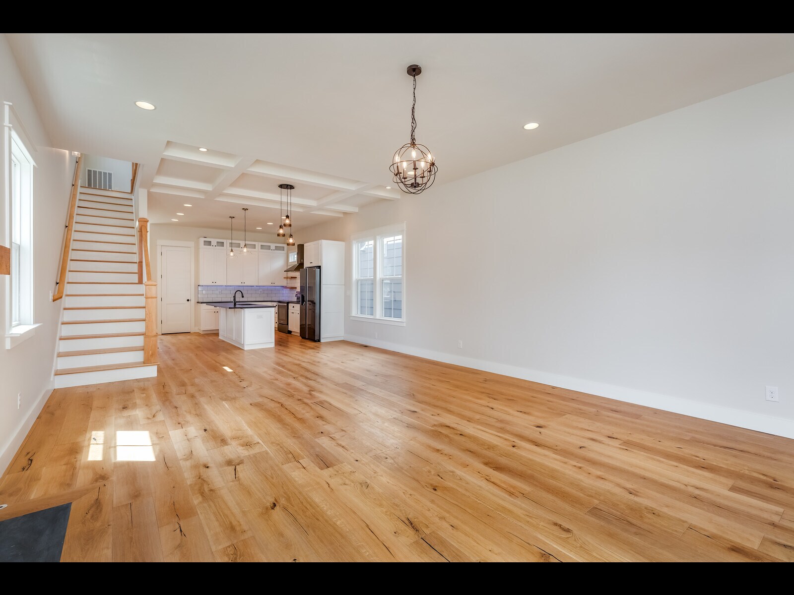 Building Photo - 1447 14th Ave S