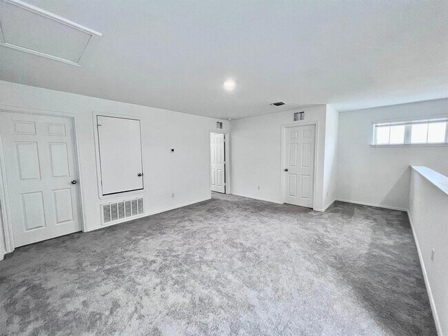 Building Photo - 312 Black Alder St