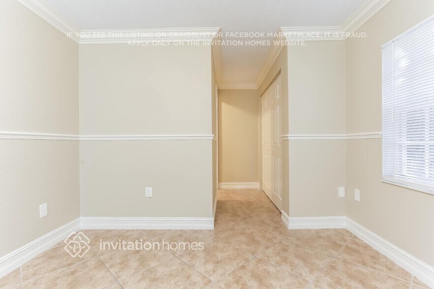 Building Photo - 350 E 58th St