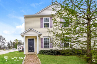 Building Photo - Refreshed 3 Bedroom Home