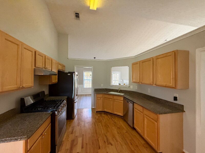 Building Photo - 2510 Cordillo Dr