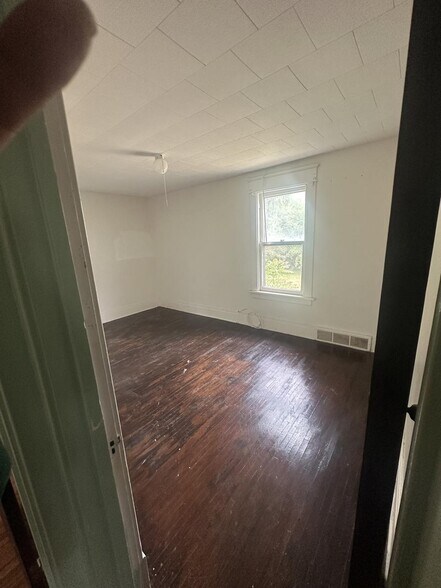 Building Photo - 109 Hill St